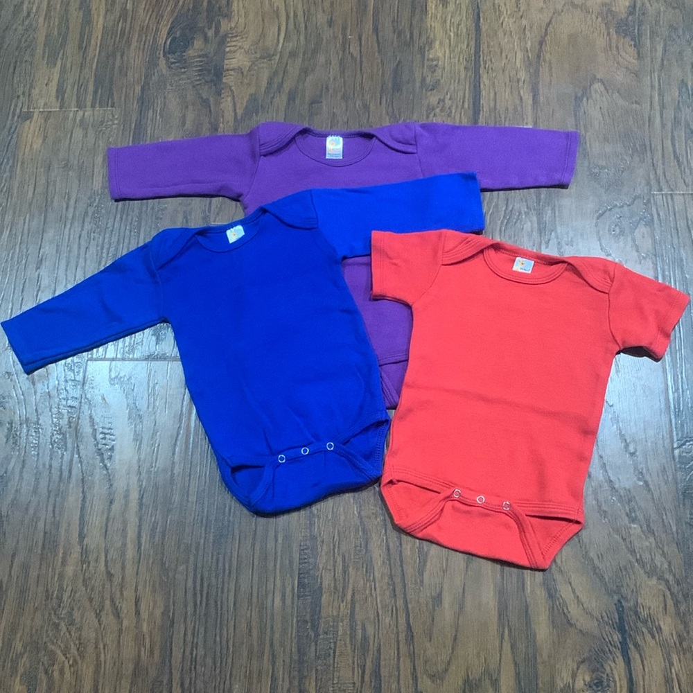 3 Piece Set - 3-6 Month Bodysuits
